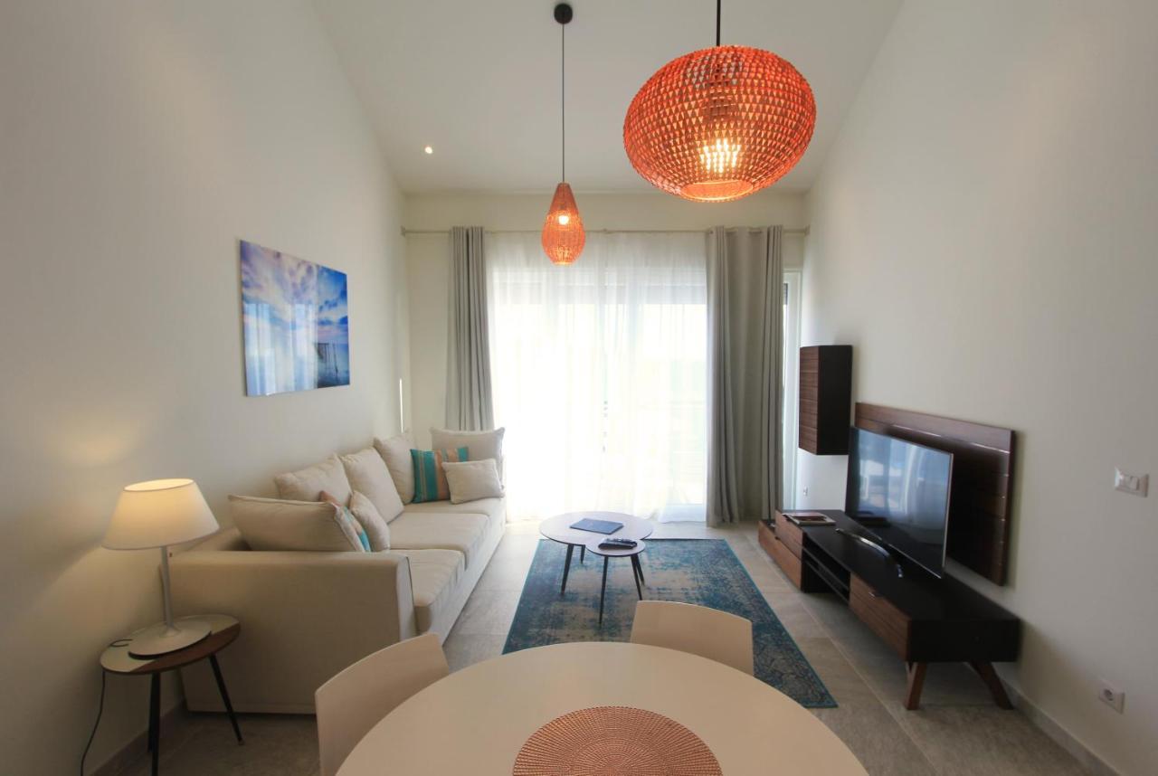 Lustica Bay Magnolia Apartment Tivat Exteriör bild